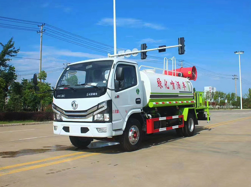 國六5方東風多利卡藍牌灑水車